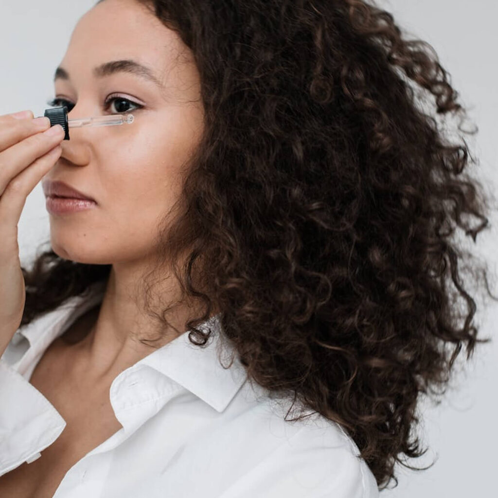 Your Go-To Guide for Picking the Perfect Foundation how to use image